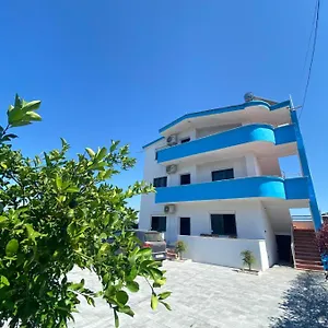  Apartament White & Blue Apartment's Albania